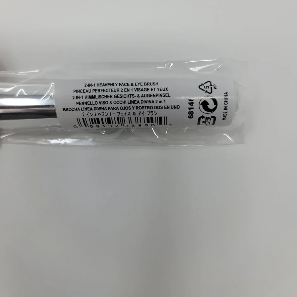 BareMinerals‎ 2-in-1 Heavenly Face & Eye Makeup Foundation Brush Dual Ended New
